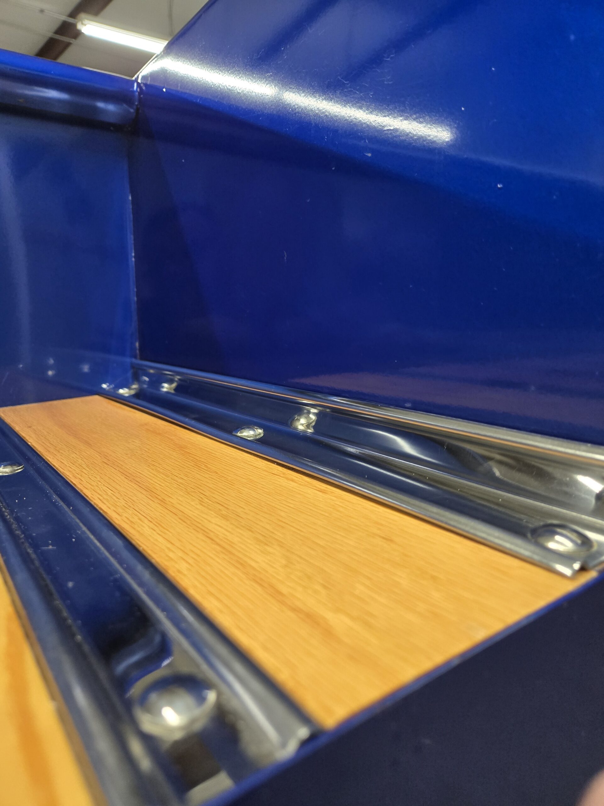 51-53 GM SHORT STEP ANGLE STRIPS